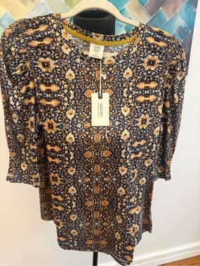 Good Hart Navy & Mustard Printed Tunic Top